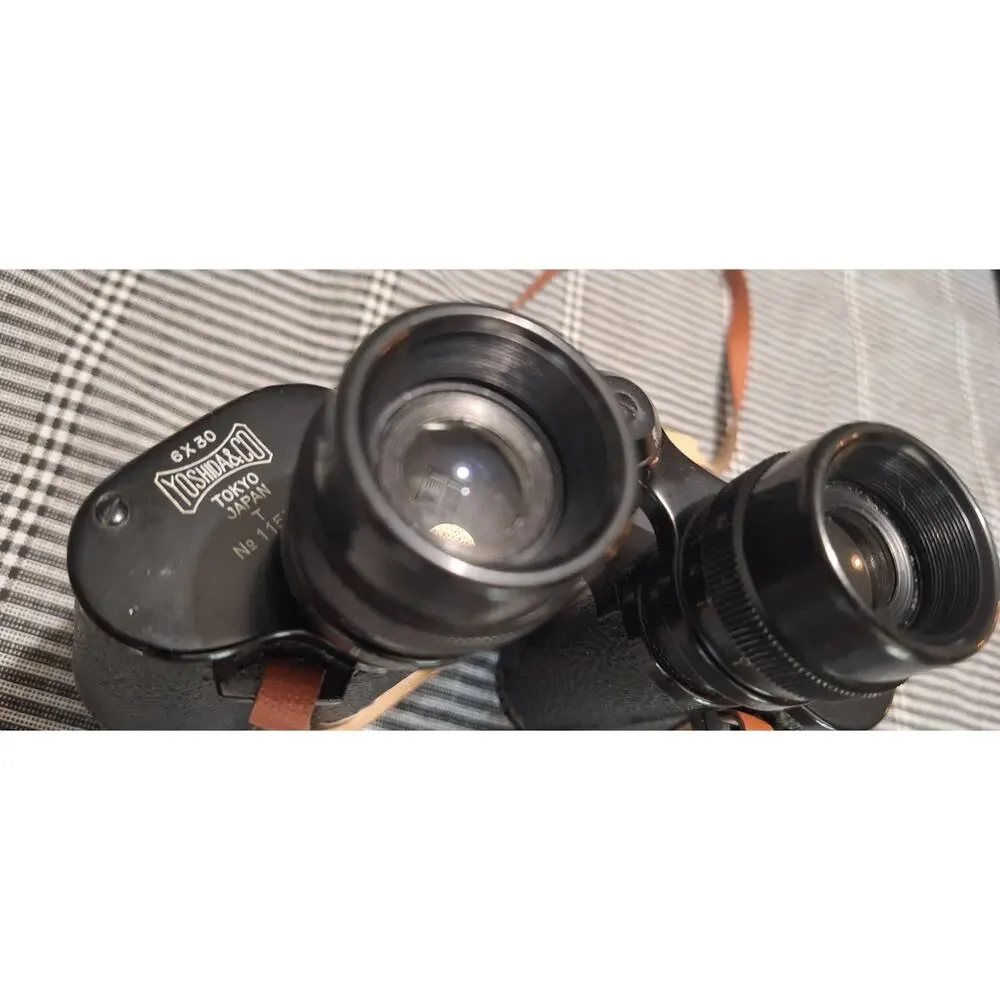 Yoshida & Co Thorobred 6X30 binoculars no. 11578- FOV: 393' @1000yds- excellent